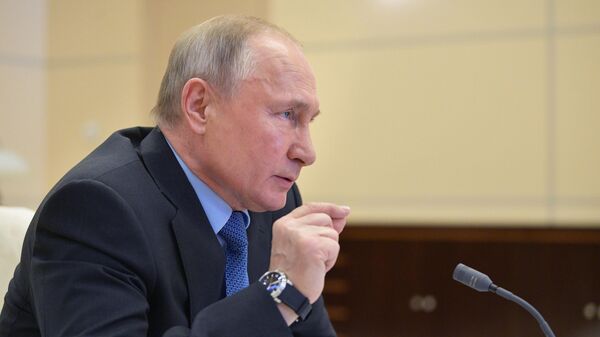 Президент РФ Владимир Путин проводит заседание комиссии по вопросам военно-технического сотрудничества с иностранными государствами