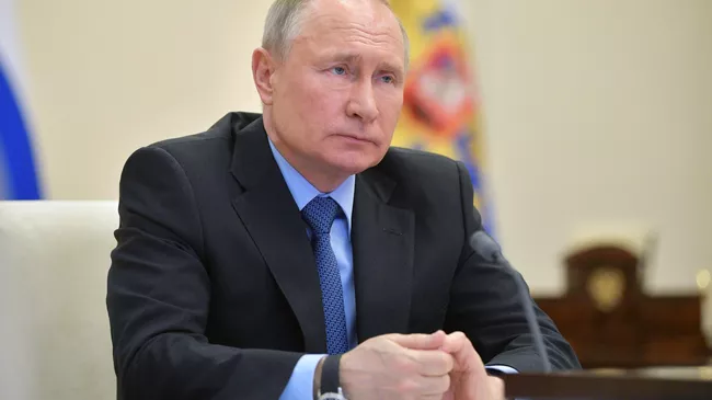 Президент РФ Владимир Путин проводит заседание комиссии по вопросам военно-технического сотрудничества с иностранными государствами