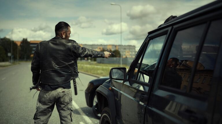 Кадр из фильма Бессмертный Кадр из фильма Бессмертный