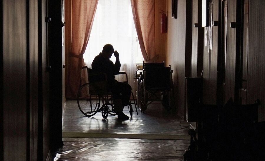 Постояльцы дома-интерната для престарелых и инвалидов