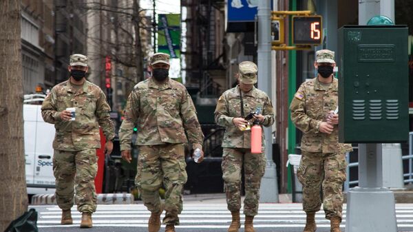 Военные на улице Нью-Йорка
