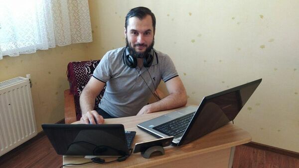 Корреспондент и переводчик сайта Sputnik Молдова Чезар Салагор