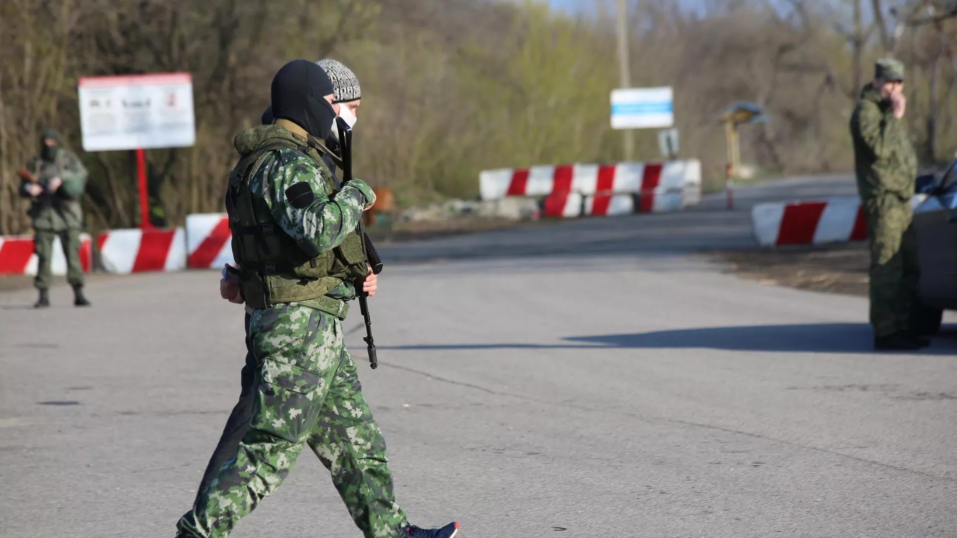 Обмен пленными между Украиной и ДНР Обмен пленными между Украиной и ДНР - РИА Новости, 1920, 31.01.2022