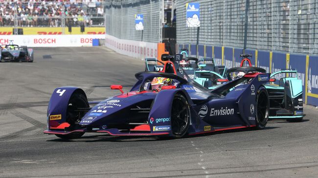 NEW YORK, NEW YORK - JULY 13: The Envision Virgin Racing Team driver Robin Frijns competes during the New York E-Prix of Formula E Season 5 on July 13, 2019 in New York, USA. Cybersecurity giant Kaspersky is Official Sponsor of the Envision Virgin Racing team for the second consecutive year. Both grounded in technological innovation, Kaspersky and Envision Virgin Racing share similar vision and passion in bringing innovation to customers around the world, raising the awareness on this innovative and futuristic all-electric racing series.   Mike Stobe/Getty Images for Kaspersky/AFP