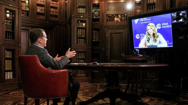 Заместитель председателя Совета безопасности РФ Дмитрий Медведев во время интервью агентству РИА Новости