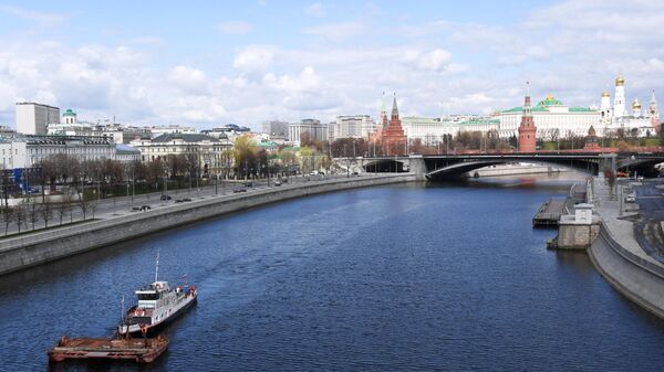 Вид на Москву-реку и Кремль