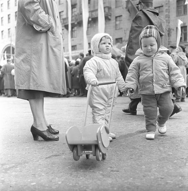 Первомайские праздники в Москве, 1968 год