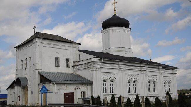 Церковь Успения Пресвятой Богородицы в городе Гжель 