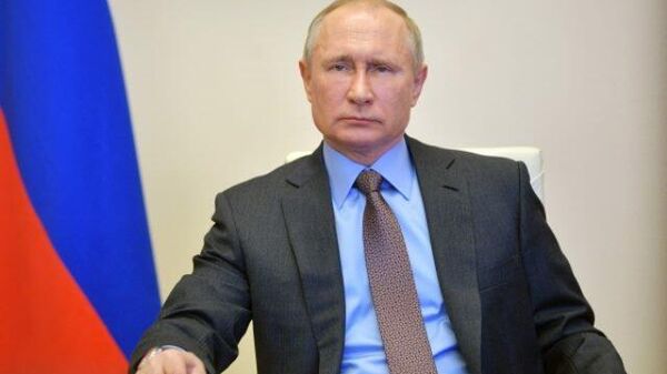 LIVE: Рабочая встреча Владимира Путина с главами российских банков