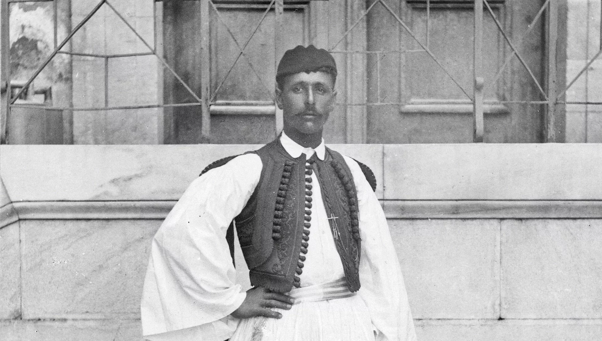 Победитель Олимпийских Игр 1896 года Спиридон Луи Победитель Олимпийских Игр 1896 года Спиридон Луи - РИА Новости, 1920, 23.04.2020
