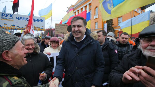 Бывший губернатор Одесской области Украины и лидер политической партии Рух нових сил Михаил Саакашвили во время митинга в Киеве
