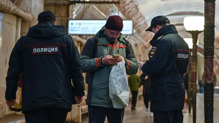 Московский метрополитен в период режима самоизоляции граждан