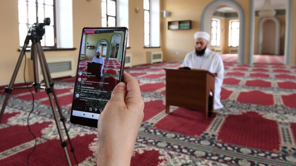 Онлайн трансляция хатма в Галеевской мечети в Казани