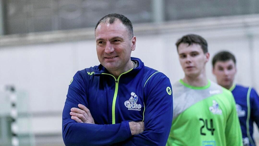 Главный тренер гандбольного клуба СКИФ Георгий Заикин Главный тренер гандбольного клуба СКИФ Георгий Заикин - РИА Новости, 1920, 13.12.2025