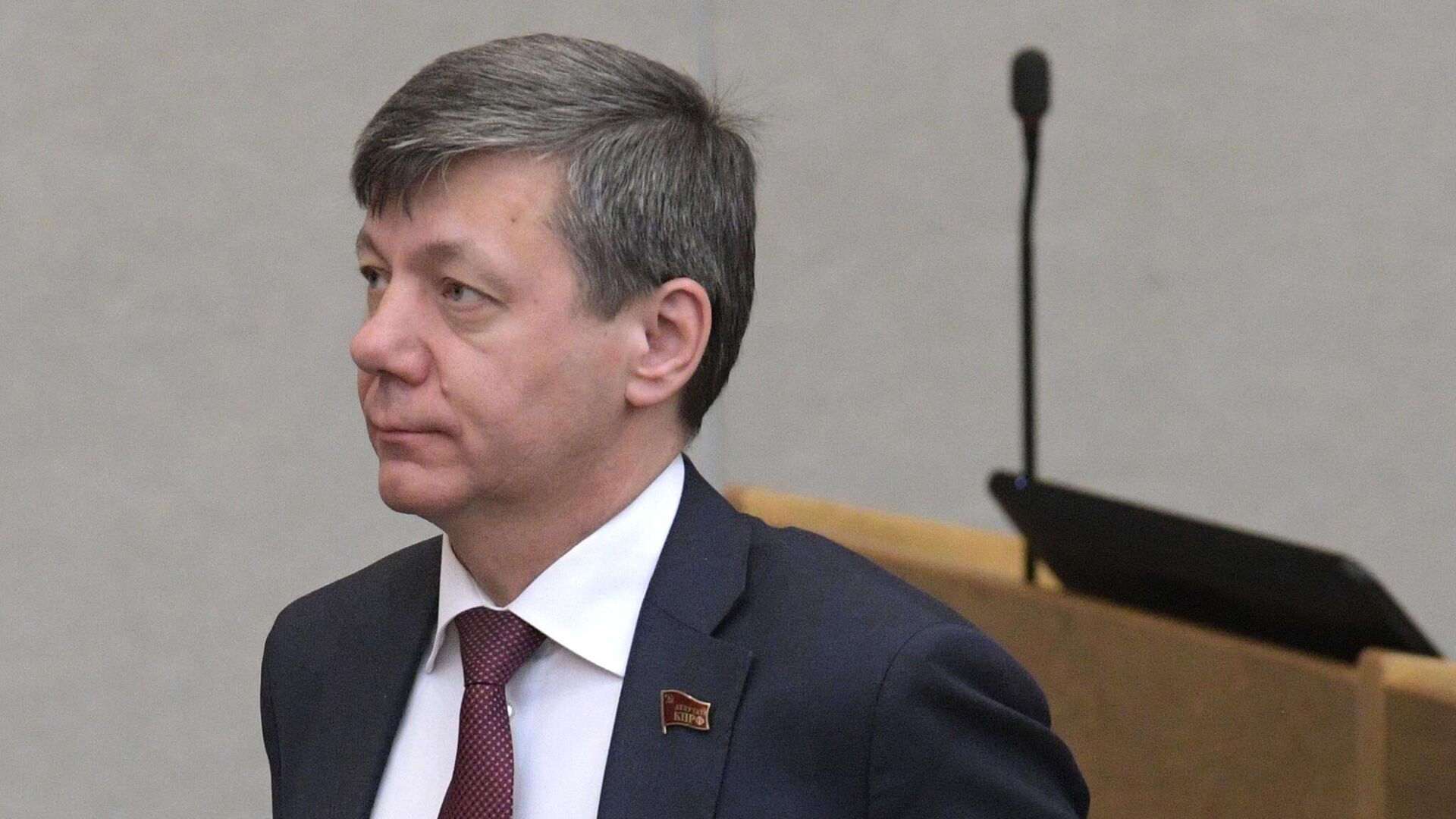 КПРФ выдвинула Новикова на пост спикера Госдумы
