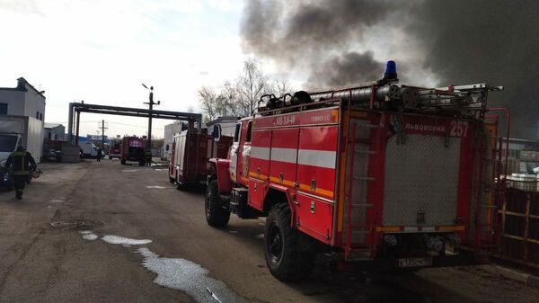 Пожар на складе с подсолнечным маслом в Подольске
