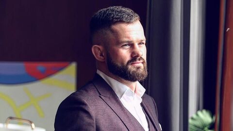 Российский боец смешанных единоборств (ММА) Дмитрий Бикрев Российский боец смешанных единоборств (ММА) Дмитрий Бикрев