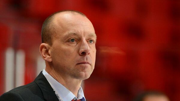 Главный тренер хоккейного клуба Локомотив Андрей Скабелка