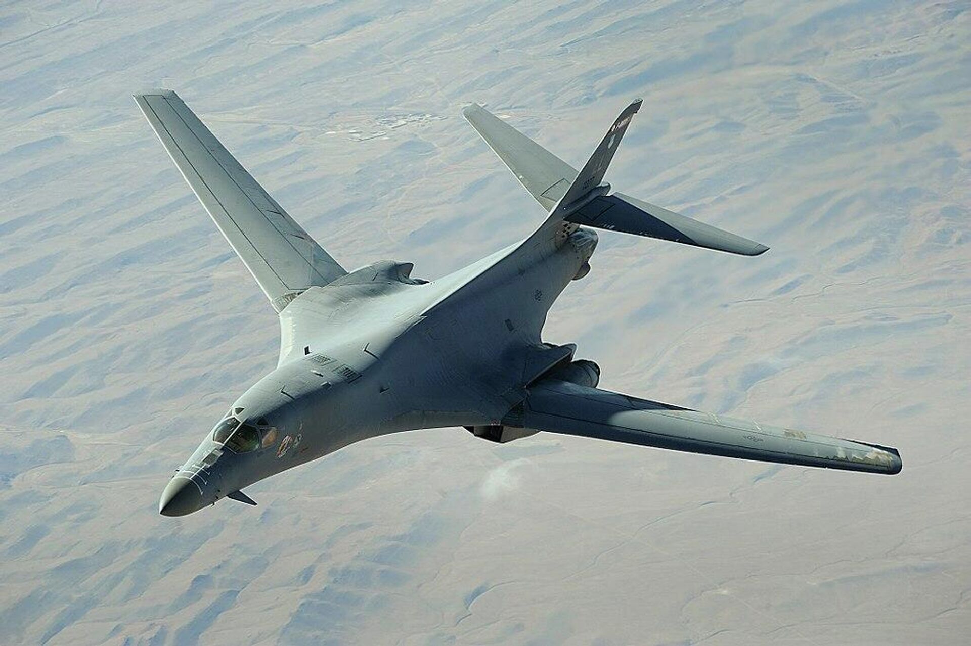Стратегический бомбардировщик ВВС США B-1 Lancer Стратегический бомбардировщик ВВС США B-1 Lancer - РИА Новости, 1920, 17.09.2020