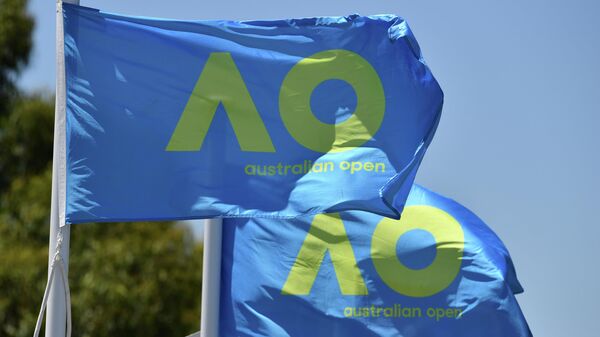 Флаги с логотипом турнира Открытого чемпионата Австралии по теннису в Мельбурне