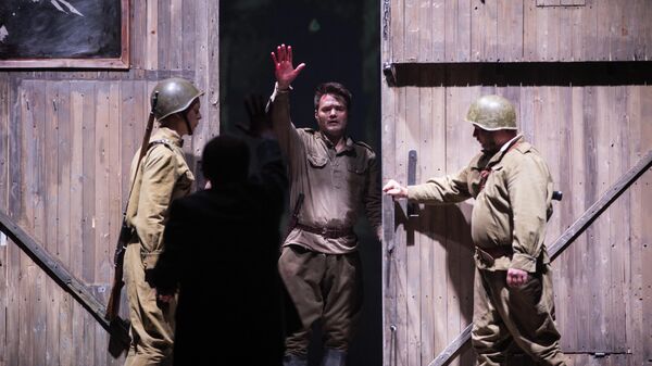 Спектакль Веселый солдат Московского Губернского театра в рамках проекта Большие гастроли-онлайн