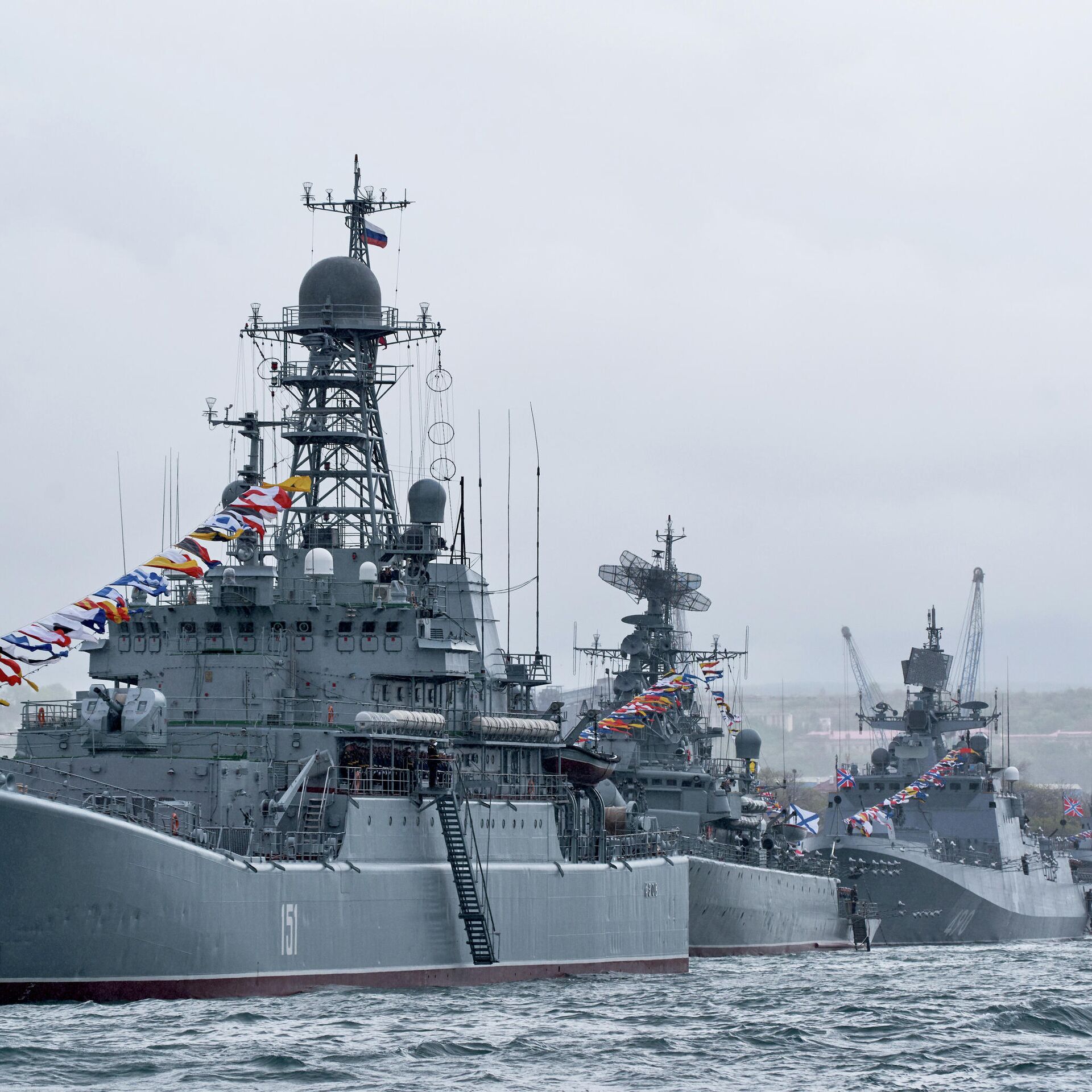 Черноморский флот получит три 