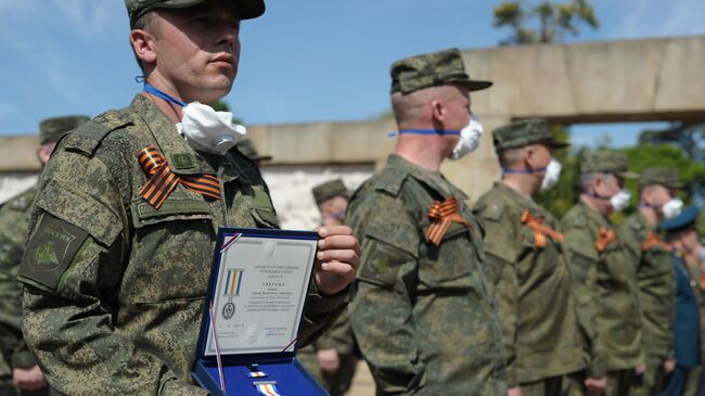 Награждение МО Сербии военных специалистов Минобороны РФ, помогавших в борьбе с COVID-19 в Сербии