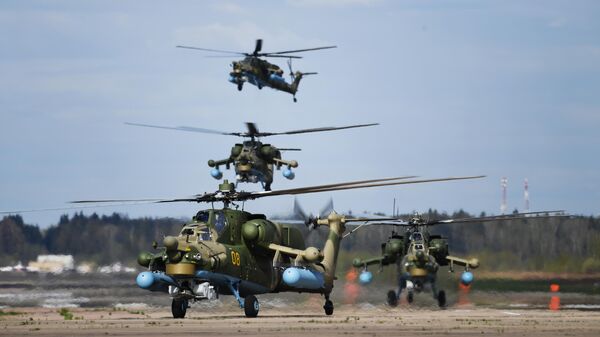 Пилотажная группа Беркуты на вертолетах Ми-28Н Ночной охотник