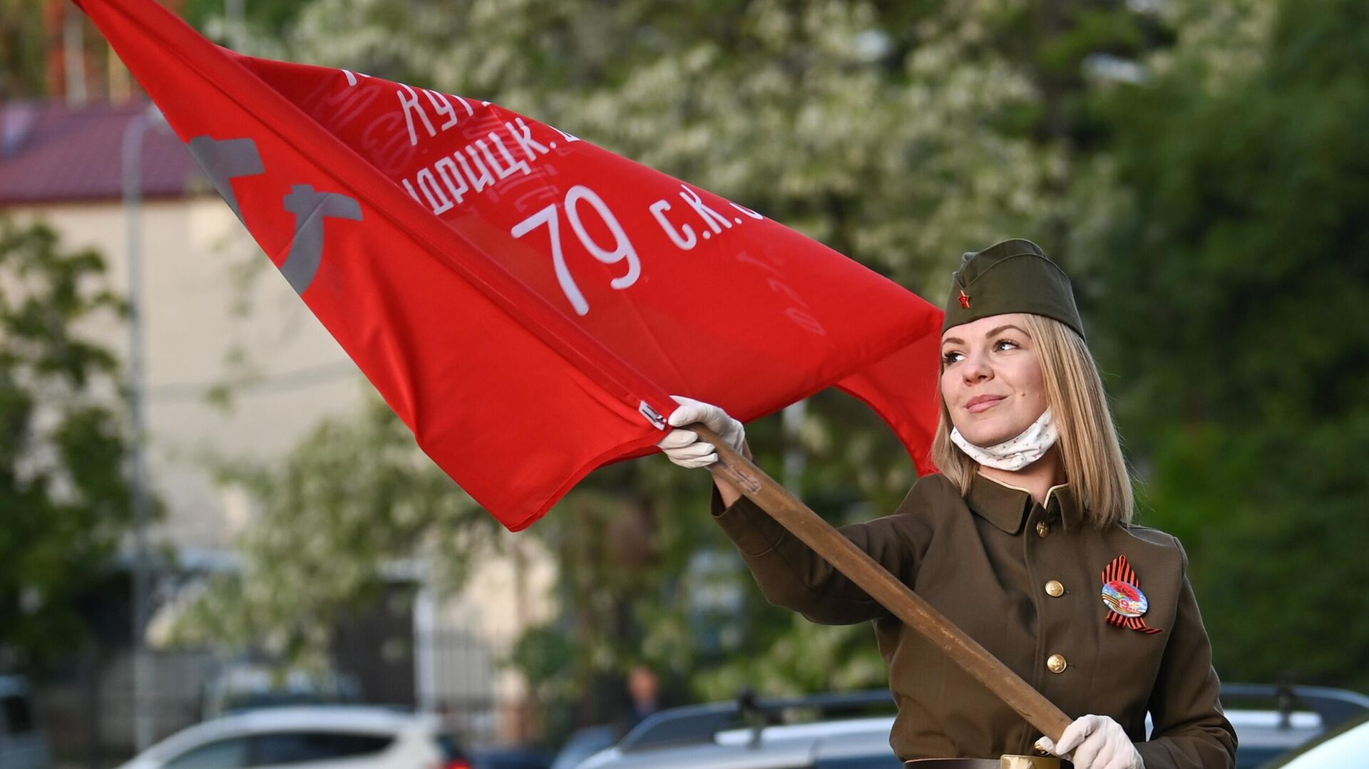 На Сахалине парад Победы прошел без ограничений по COVID-19 - РИА Новости,  09.05.2021