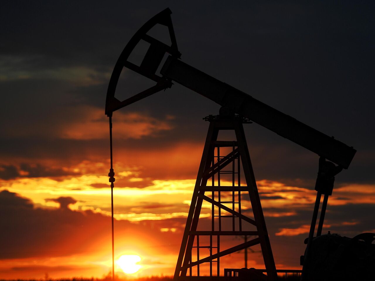 Нефть арт