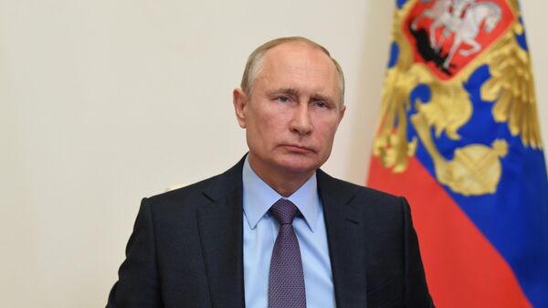 Президент РФ Владимир Путин проводит в режиме видеоконференции совещание по вопросам поддержки авиационной промышленности и авиаперевозок