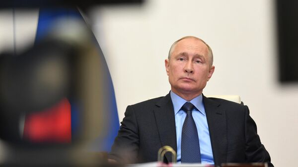 Президент РФ Владимир Путин в режиме видеоконференции совещание о развитии генетических технологий в РФ
