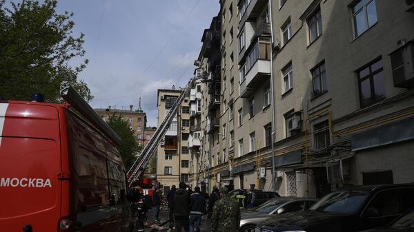 Пожар в жилом доме на Фрунзенской набережной в Москве