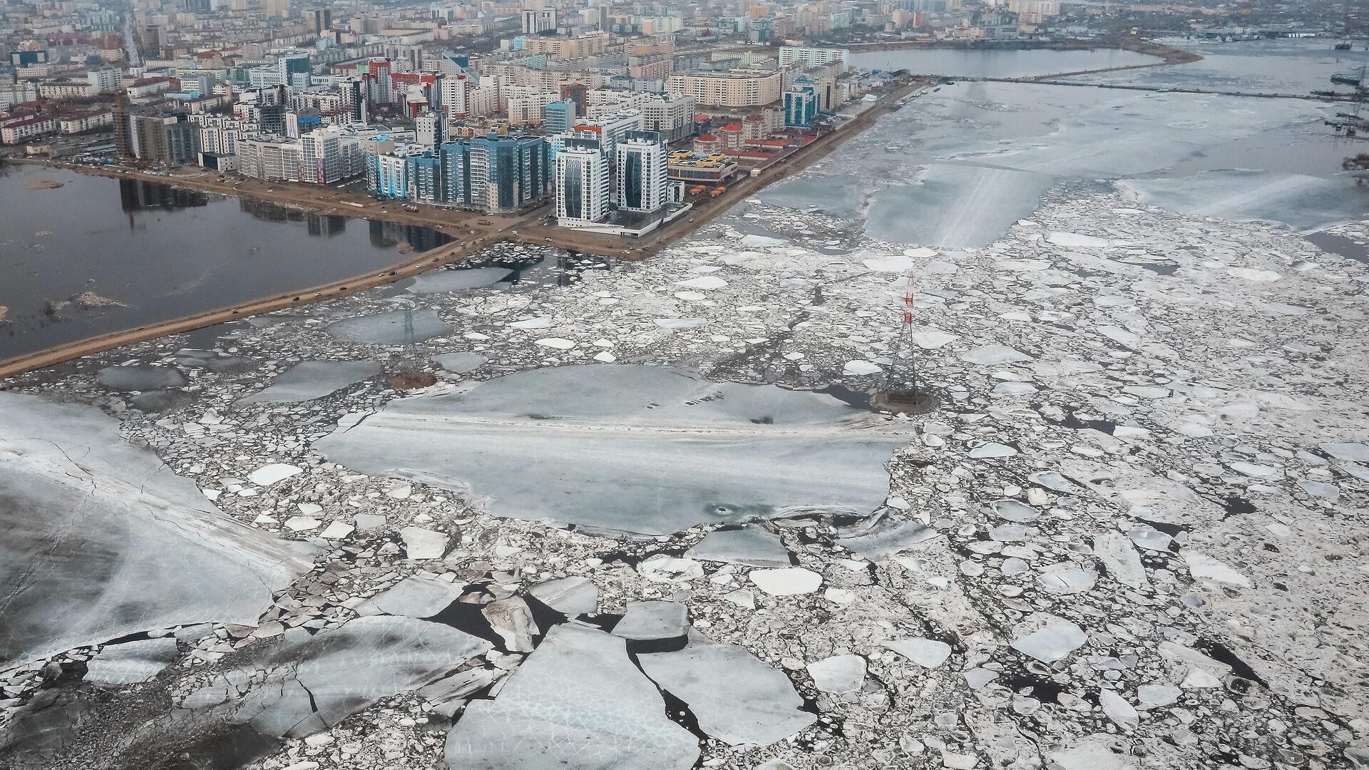 Река Лена во время весеннего ледохода в районе Якутска - РИА Новости, 1920, 19.01.2022