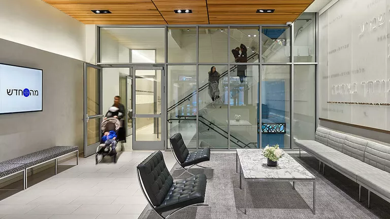 Центр непрерывного обучения Эли М. Блэка. Нью-Йорк, США. Murphy Burnham & Buttrick Architects, номинация Liturgical/Interior Design Центр непрерывного обучения Эли М. Блэка. Нью-Йорк, США. Murphy Burnham & Buttrick Architects, номинация Liturgical/Interior Design