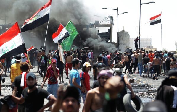 Антиправительственные протесты в Багдаде 