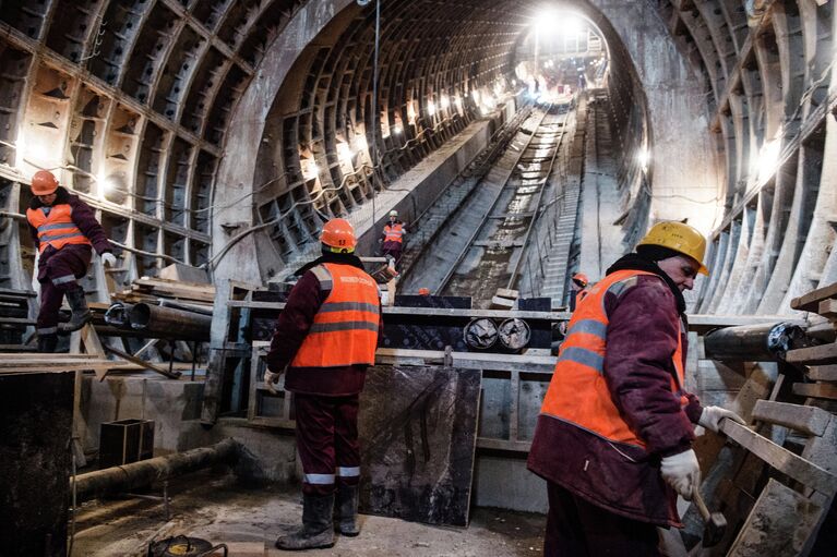 Строительство московского метро