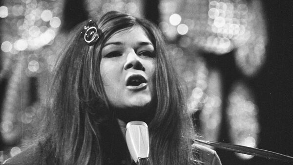 Нидерландская певица Ленни Кюр, которая выиграла конкурс Евровидение в 1969 году в Мадриде
