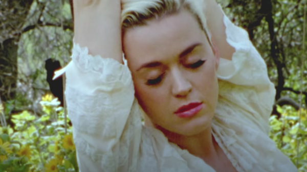 Клип Katy Perry - Daisies