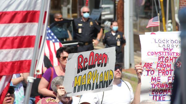 Акция протеста перед законодательным собранием штата Мэриленд с требованием снятия ограничений, связанных с коронавирусом