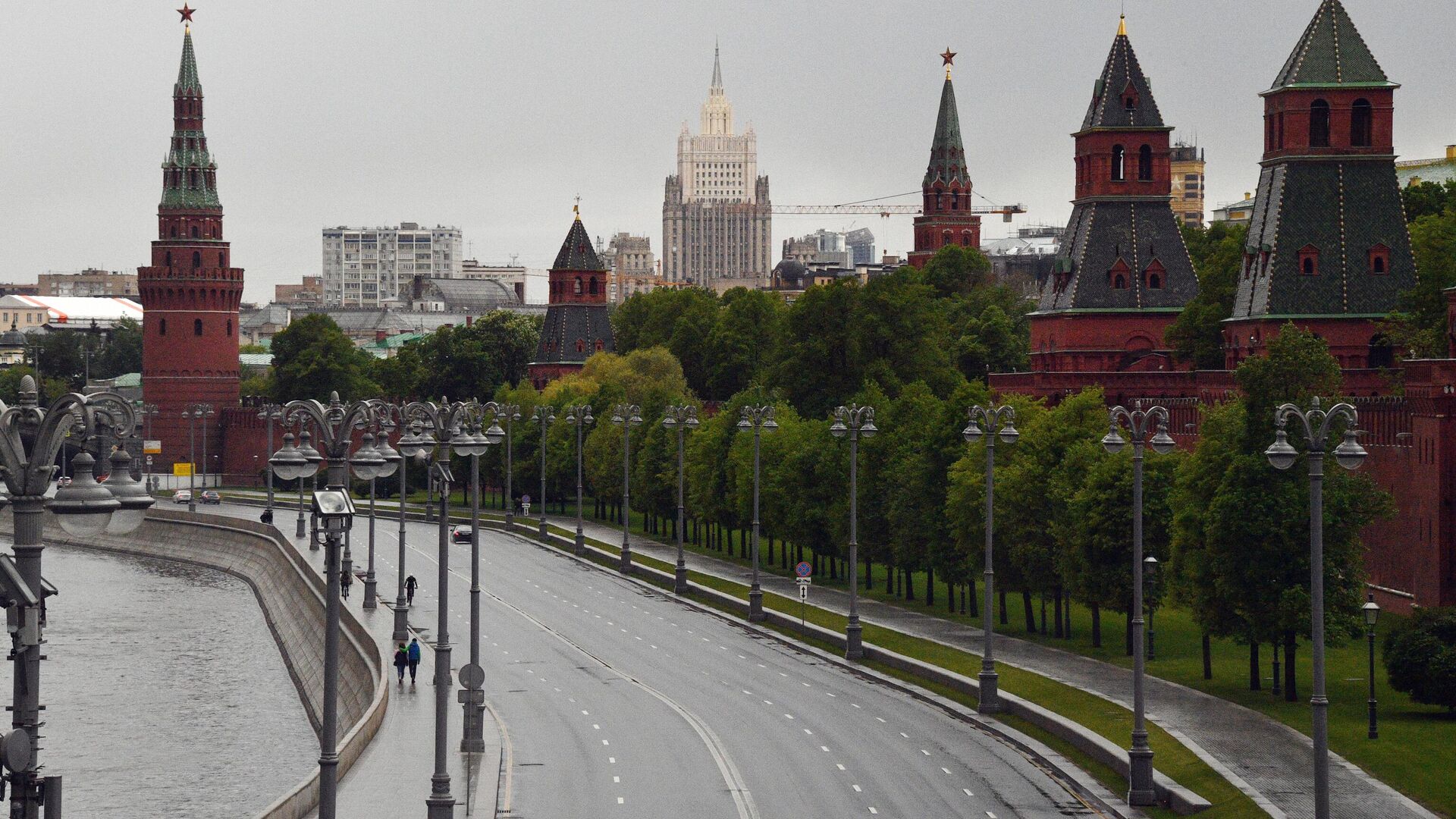 Кремлевская набережная в Москве - РИА Новости, 1920, 28.07.2021