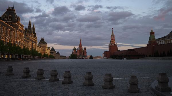 Красная площадь и мавзолей Ленина в Москве