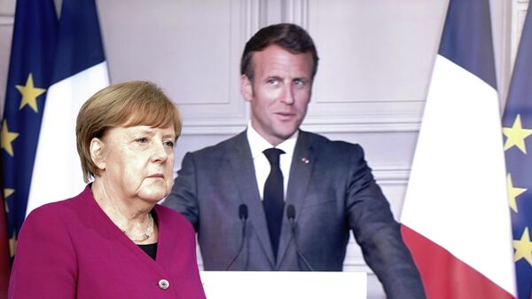Канцлер Германии Ангела Меркель прибыла на совместную видеоконференцию с президентом Франции Эммануэлем Макроном, 18 мая 2020