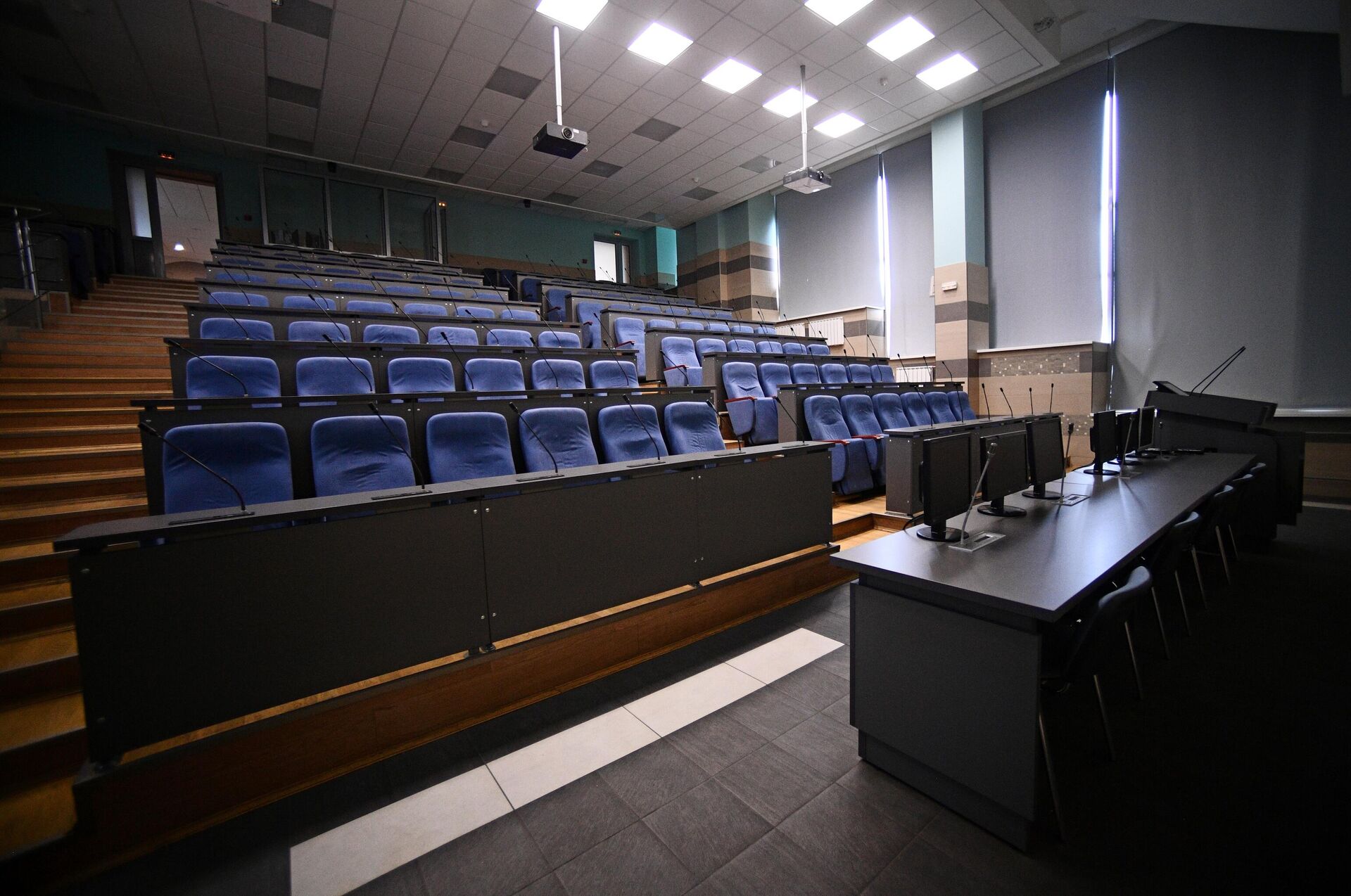 Пустая аудитория Национального исследовательского технологического университета МИСиС - РИА Новости, 1920, 16.02.2022