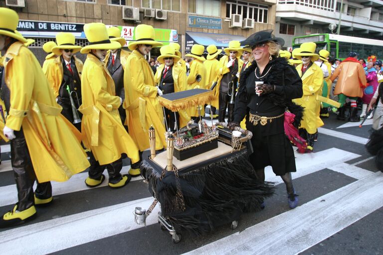 Ежегодный карнавал в Санта-Крус-де-Тенерифе