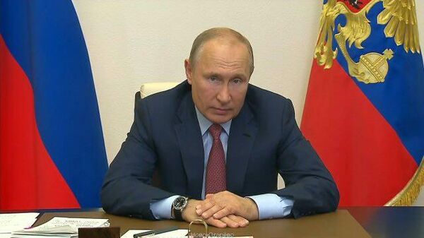 Путин назвал сроки проведения ЕГЭ и отложил военный призыв для поступающих