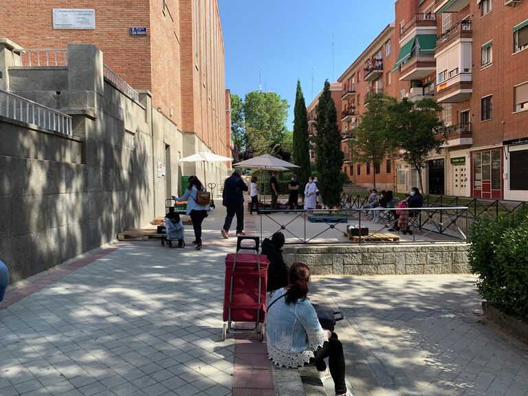 Очередь в Мадриде за бесплатной едой