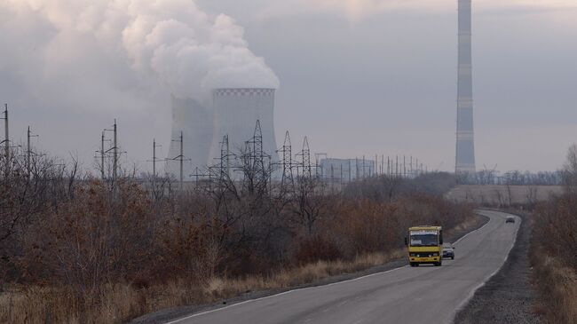 Зуевская ТЭС на востоке Украины. Архивное фото