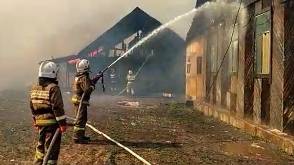 Пожар в поселке Яицкое под Самарой