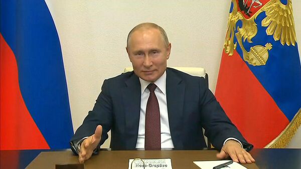 Путин утвердил даты проведения Парада Победы и Бессмертного полка